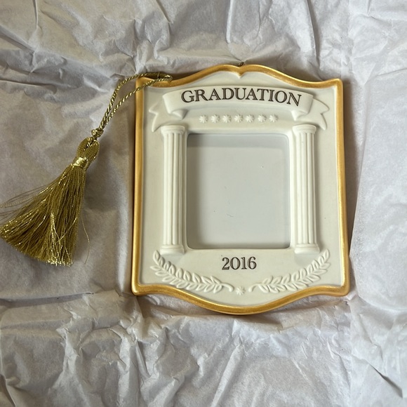 2016 Hallmark ornament Graduation 2016 - Picture 4 of 4